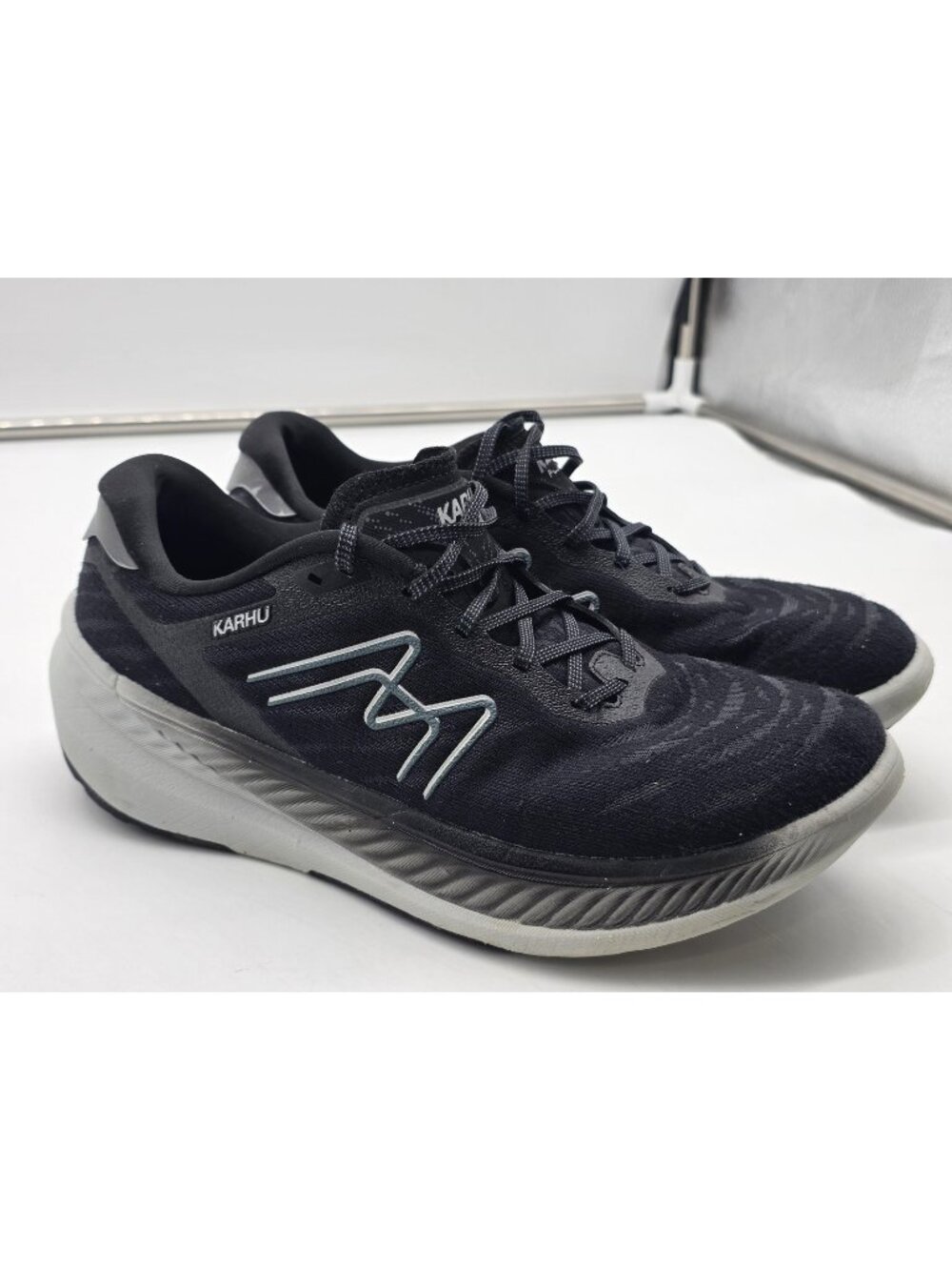 Karhu Fusion 4 Shoes Womens Size 8.5 Black Mesh Running Sneakers F201014